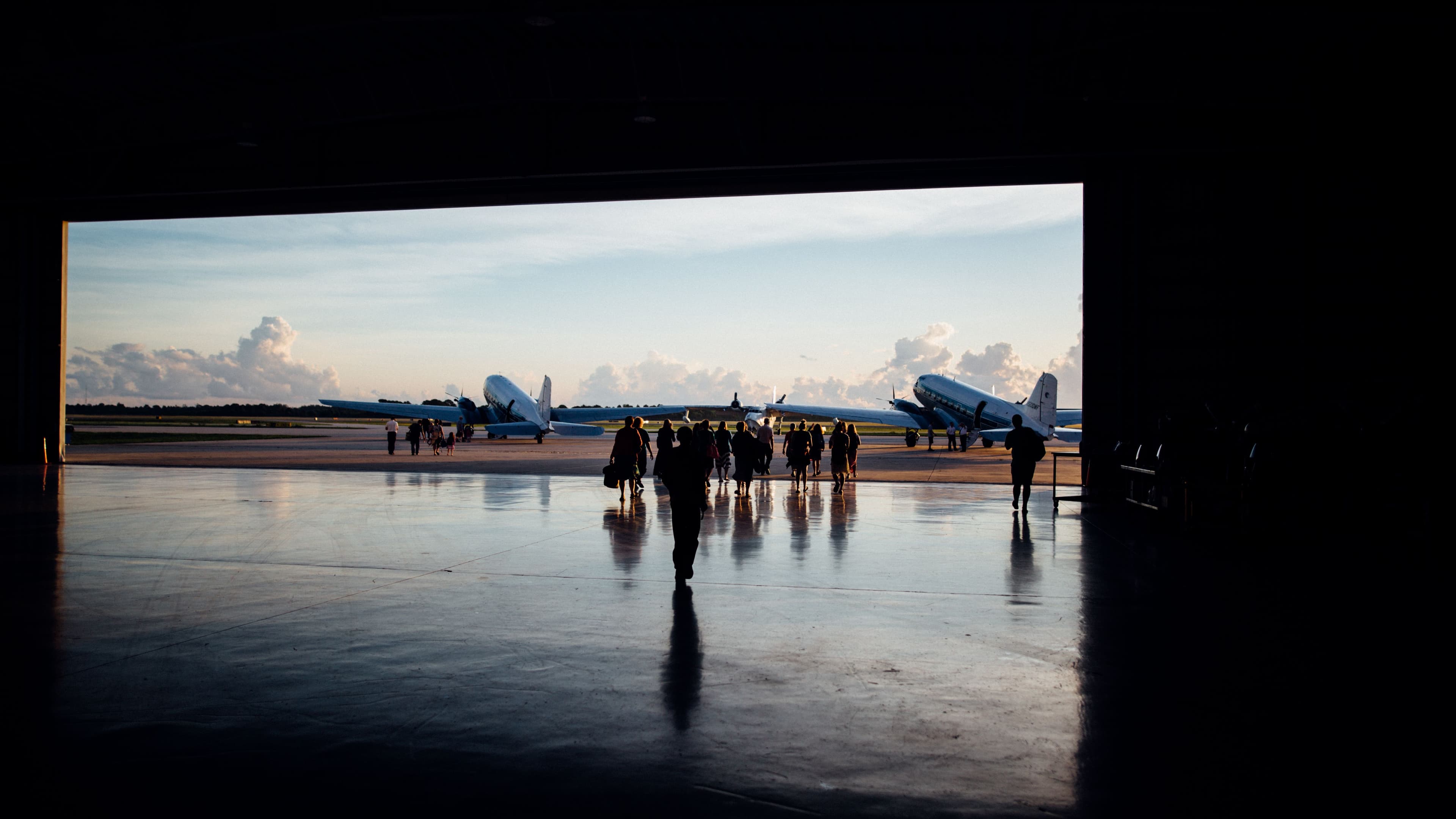 Aircraft maintenance facility